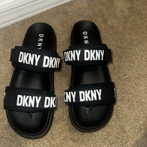 DKNY Black Sandals Sleek Comfortable Design